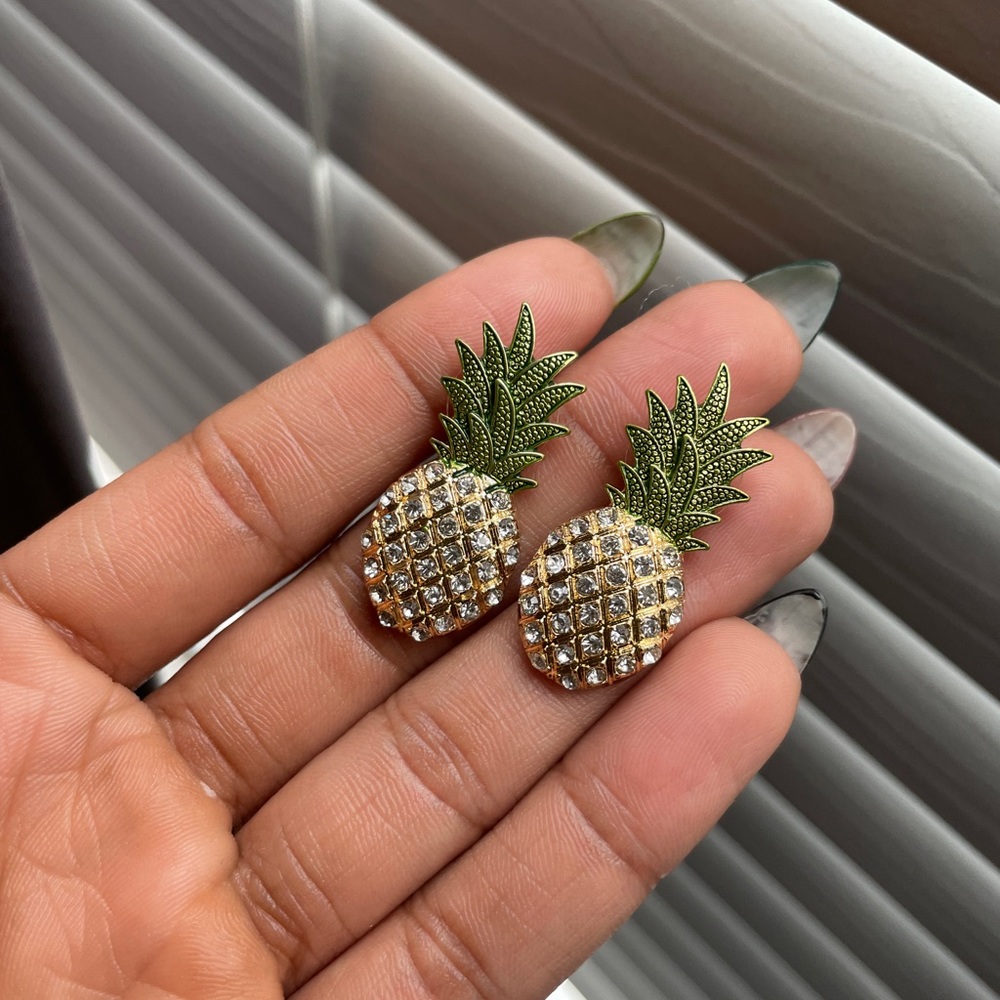 Pineapple Earrings from Francesca